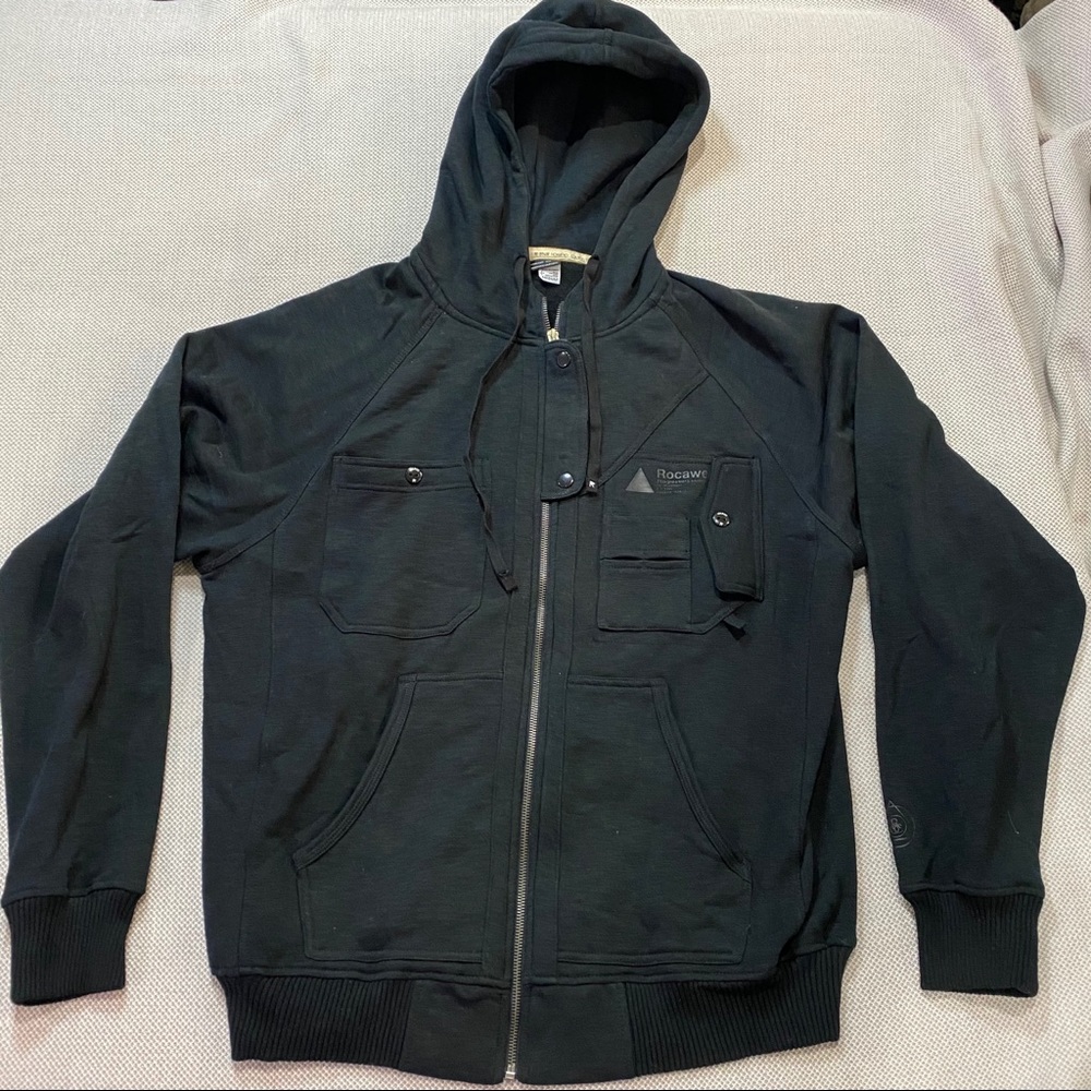 Men’s Rocawear Zip Up Hoody Size M